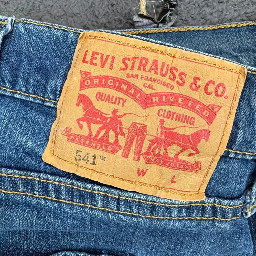 Levis 541 Athletic Taper‎ Mens Blue Stretch Denim Jeans W50 L30 Medium Wash